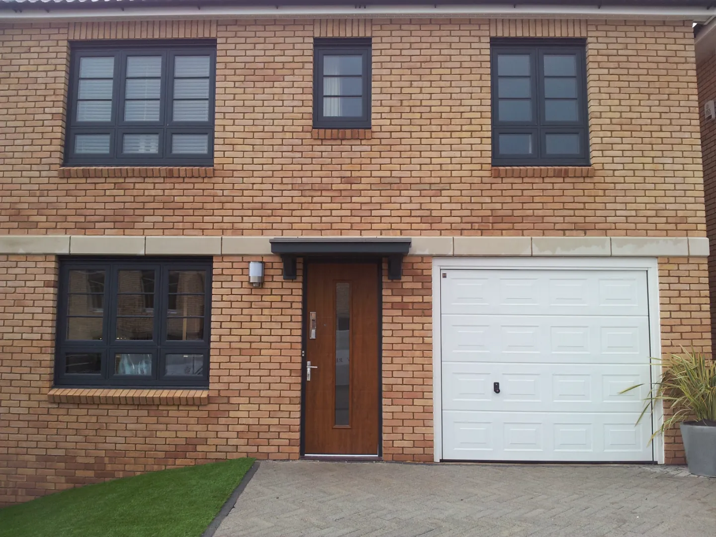 flush sash brown