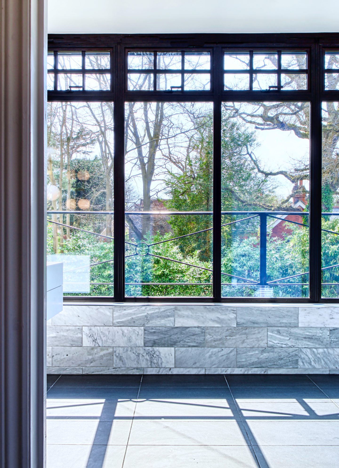 Beyond the Glass: Steel Look or Aluminium Windows?