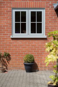 R7 Windows Thames Valley