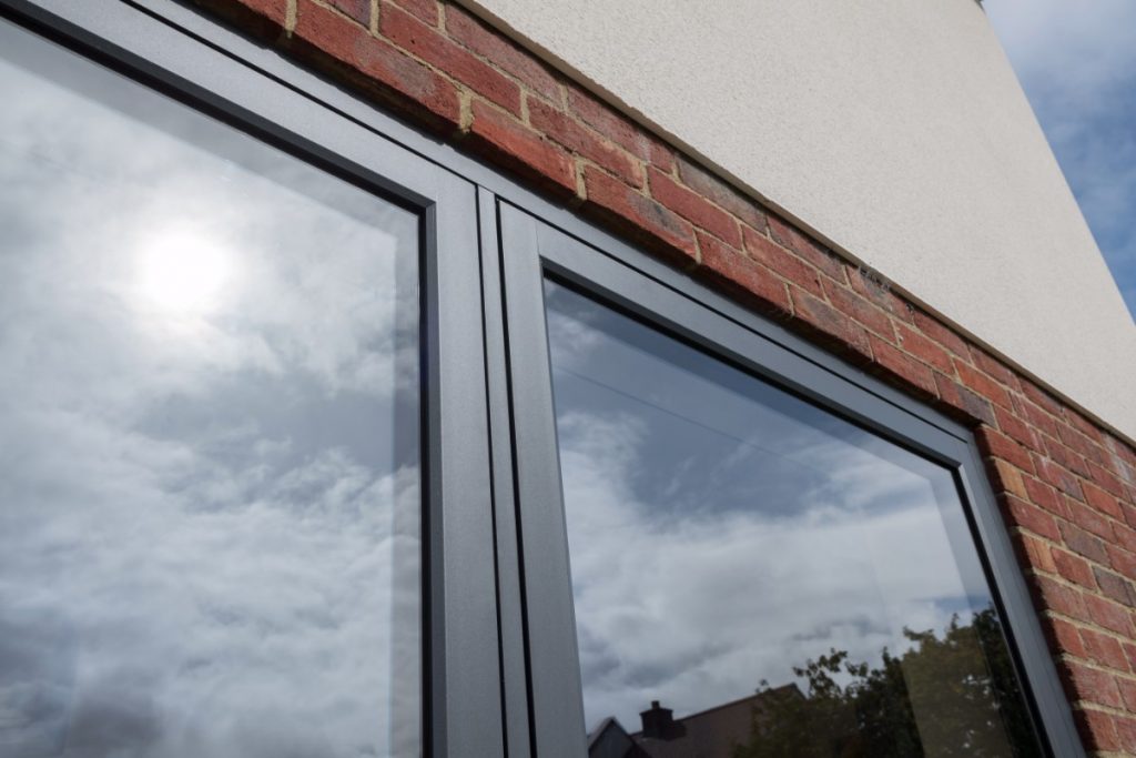 R7 Doors Reading