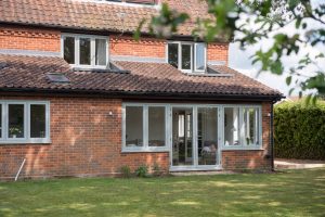 R7 Windows Reading Home
