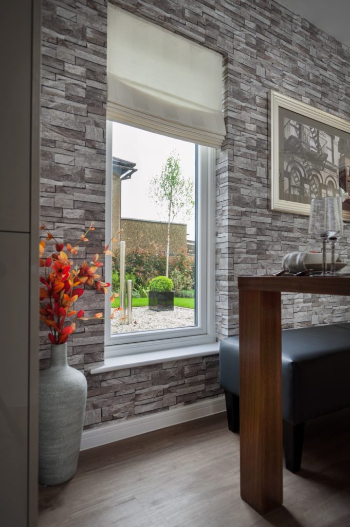 R9 Timber Alternative Windows Reading