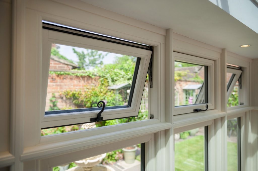 R9 Casement Windows Reading