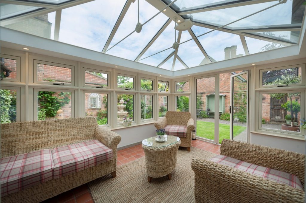 R9 Windows Conservatory Reading