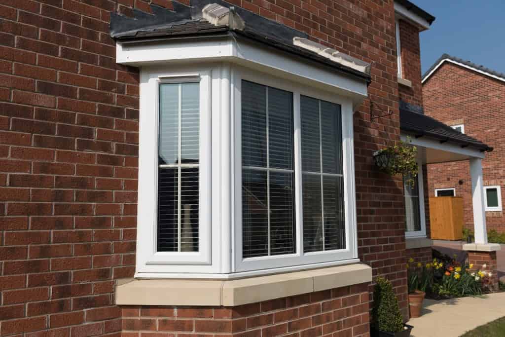 Liniar uPVC Bay Window Thames Valley