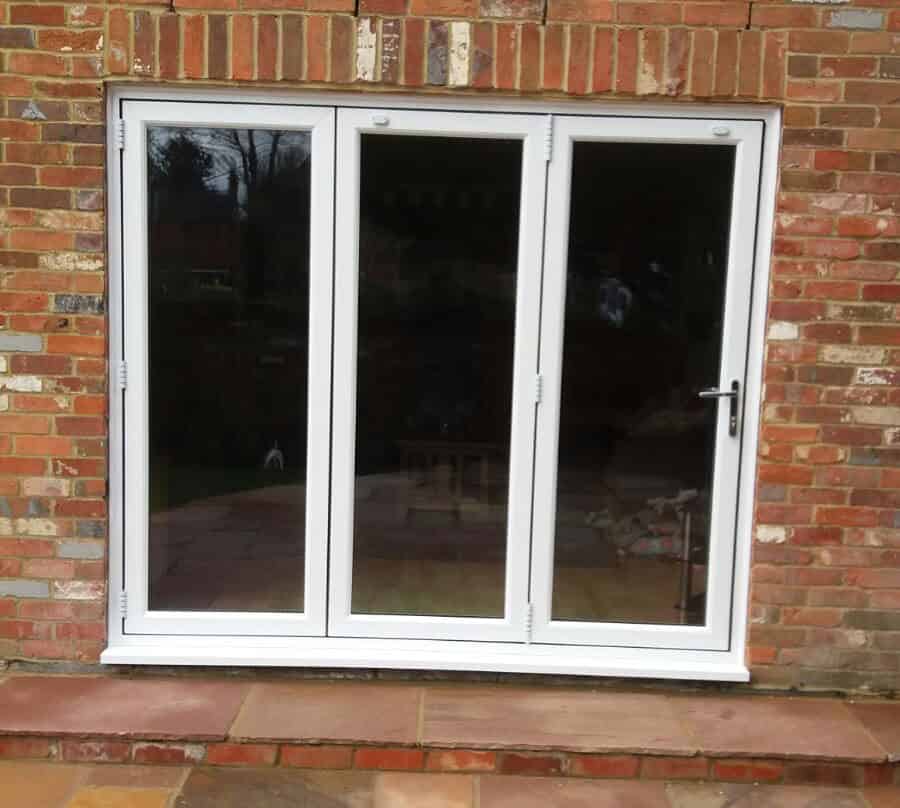 aluminium bi-fold doors wokingham