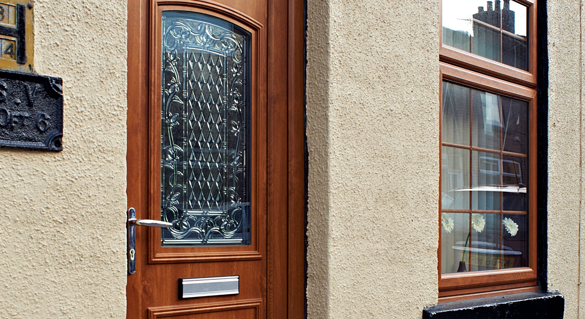 5 Front Door Decoration Ideas to Improve Your Home This Autumn Abbey