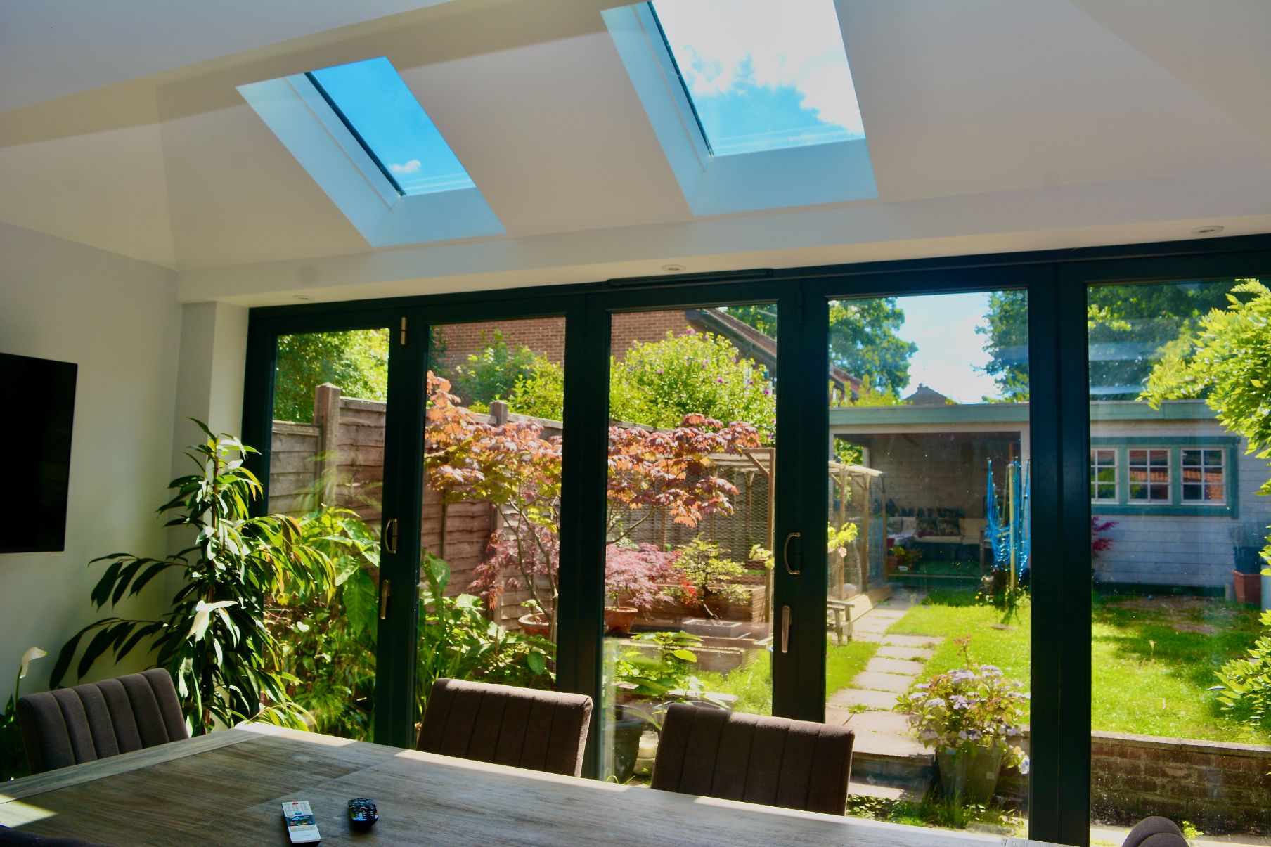 bifold door extension reading